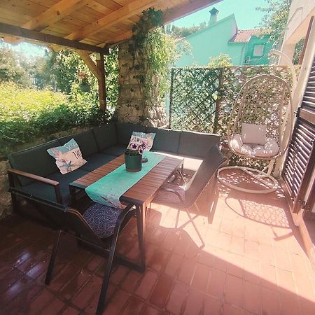 Apartman Hric -50M Od Plaze- Mali Lošinj Dış mekan fotoğraf